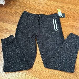Boy’s Wayside jogger; Size 14; from Stitch Fix;